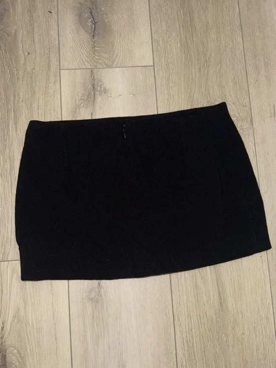 Balenciaga Black Mini Wool Blend Skort. Size French 36. New without tag - Picture 4 of 5